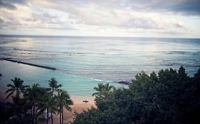 Espacio The Jewel Of Waikiki