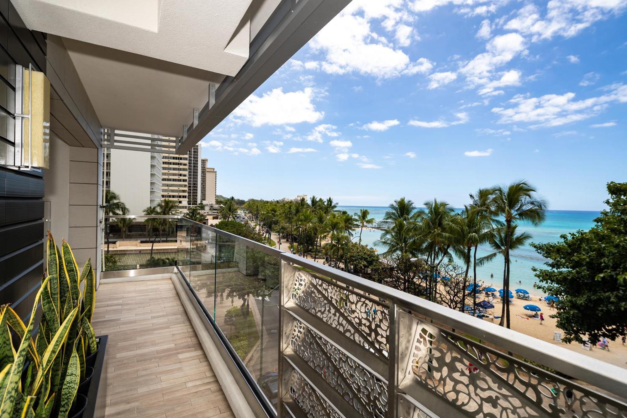 Espacio The Jewel Of Waikiki 호놀룰루 외부 사진